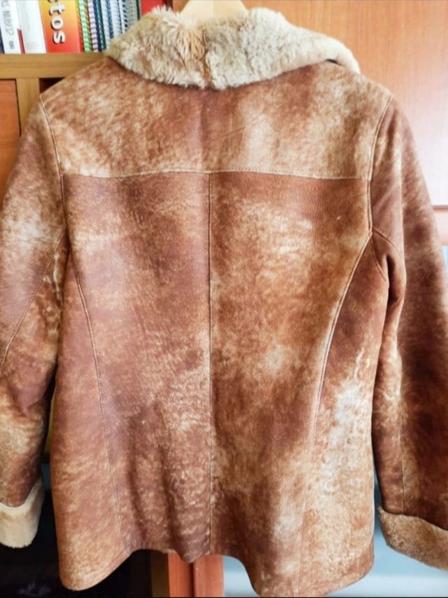 Chaqueta de piel.