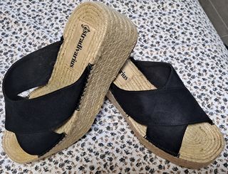 Sandalias negras número 38