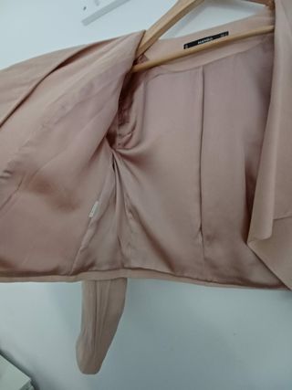 Chaqueta corta de mujer Mango