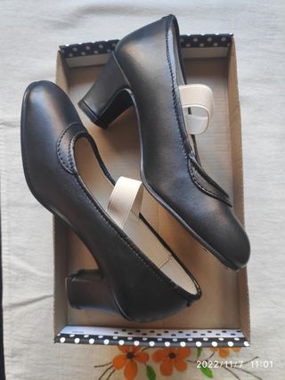 ZAPATOS PIEL FLAMENCO INICIO NIÑAS: 27/28/29/31/32