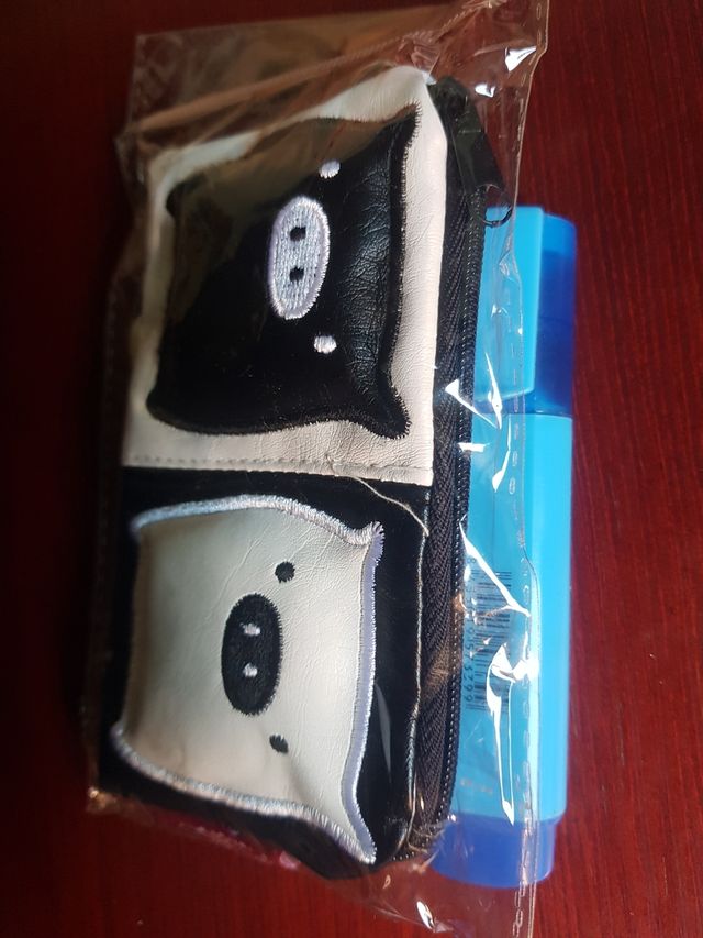 Bolsa pequeña o monedero Monokuro boo