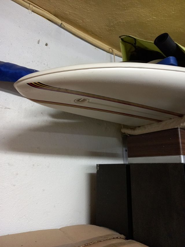 Tabla de Windsurf. de segunda mano por 250 EUR en Sukarrieta en WALLAPOP