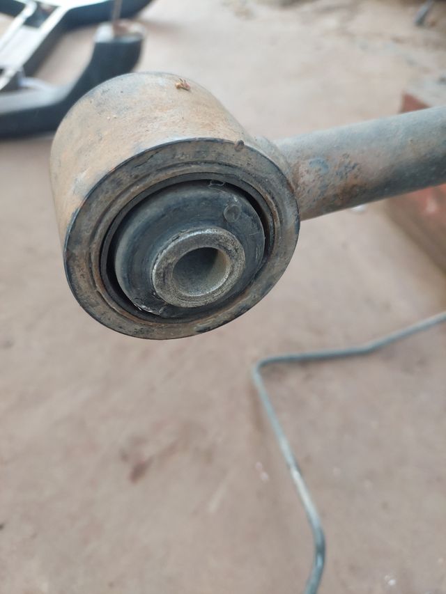 NISSAN TERRANO II 2.7  LSD