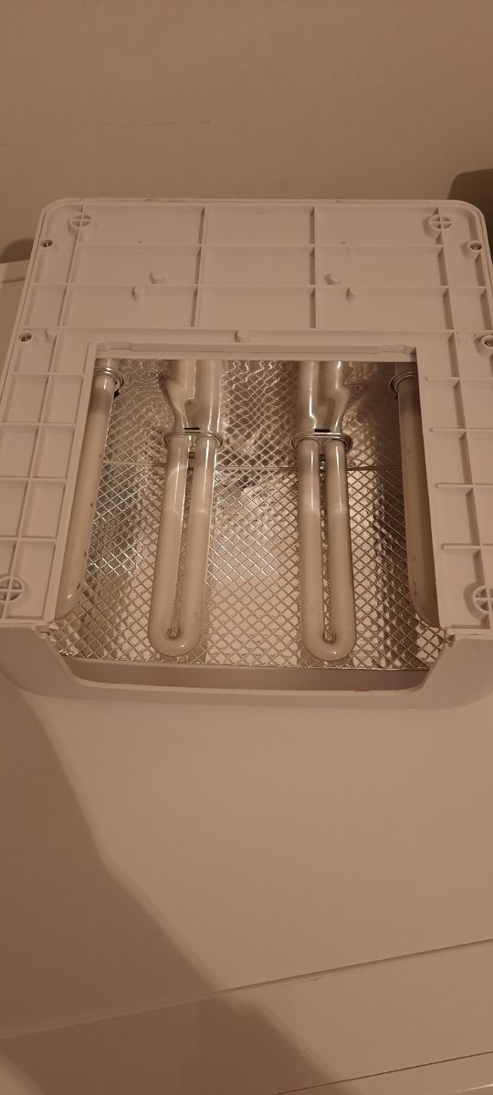 Smalti semipermanenti e lampada Uv