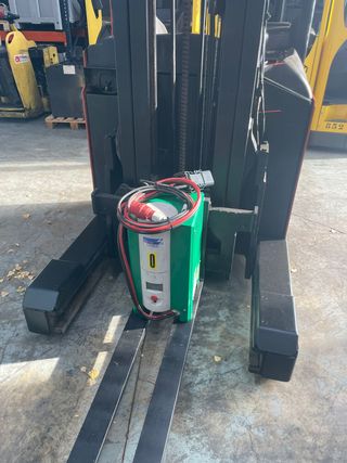 1833T - Carretilla Retráctil BT 1600 Kg, 7.500 mm