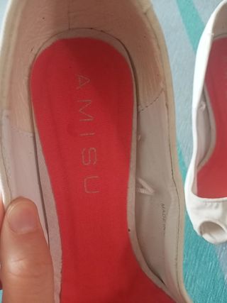 zapatos blancos pin up