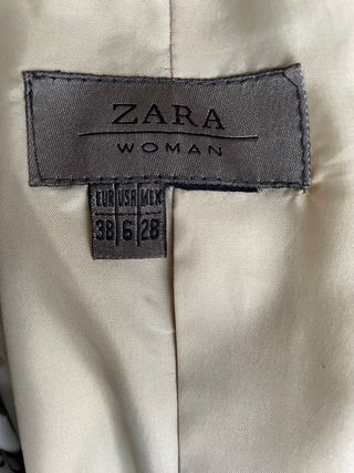 Gabardina de Zara