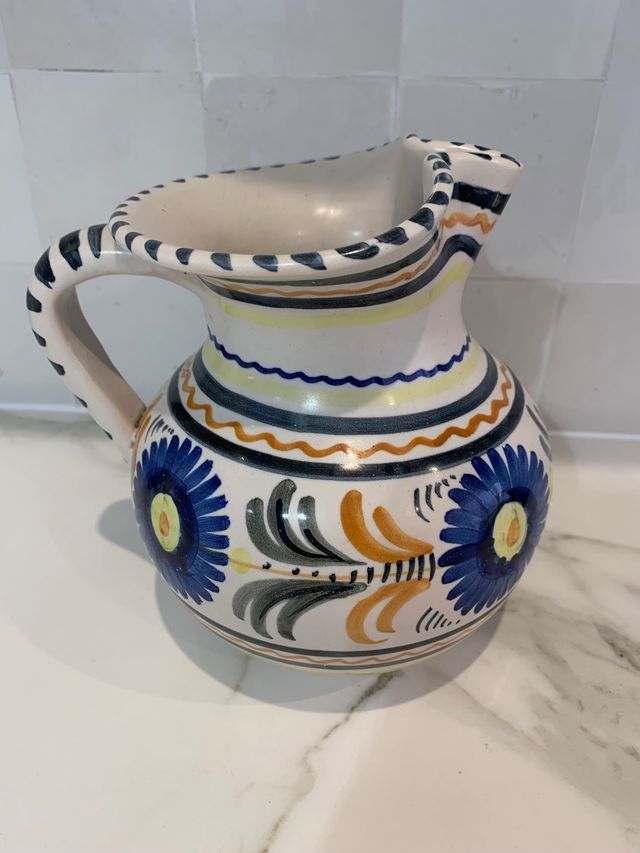 Jarra cerámica La Menora