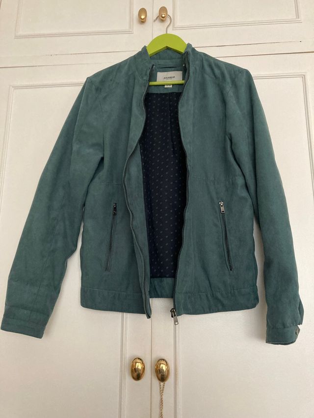 Cazadora de pull & bear TM impecable