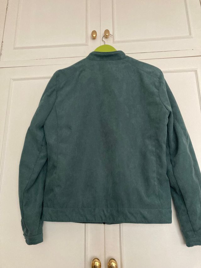 Cazadora de pull & bear TM impecable