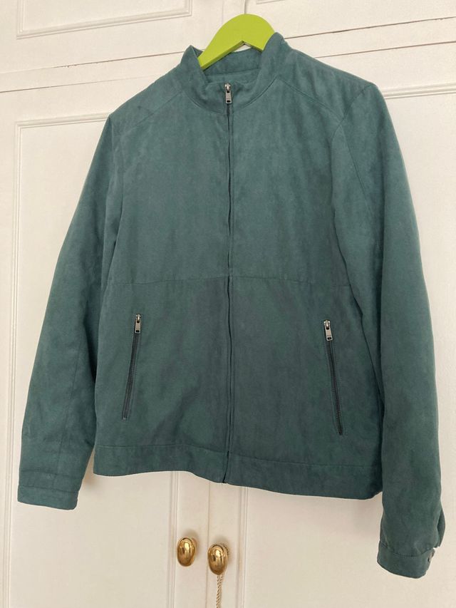 Cazadora de pull & bear TM impecable