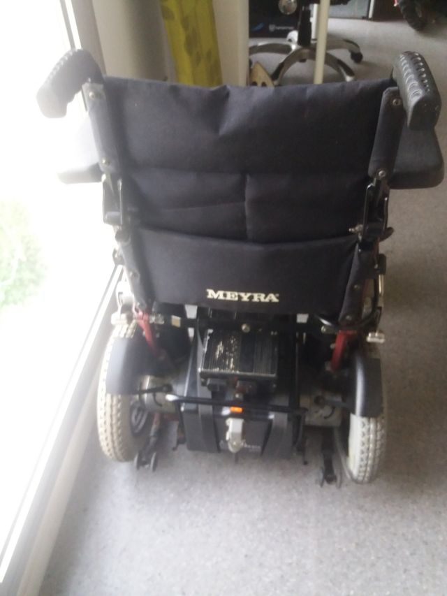 Silla de ruedas electrica meyra