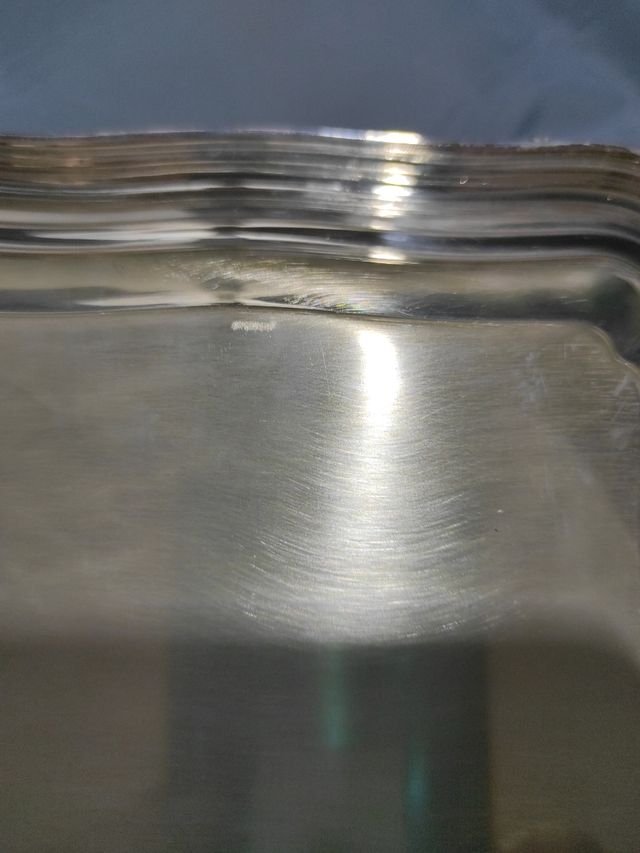 bandeja de alpaca plateada