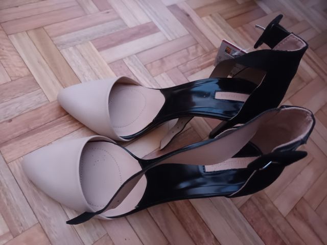 Zapatos de tacón Stradivarius número 39