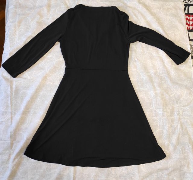 Vestido Negro de Mango
