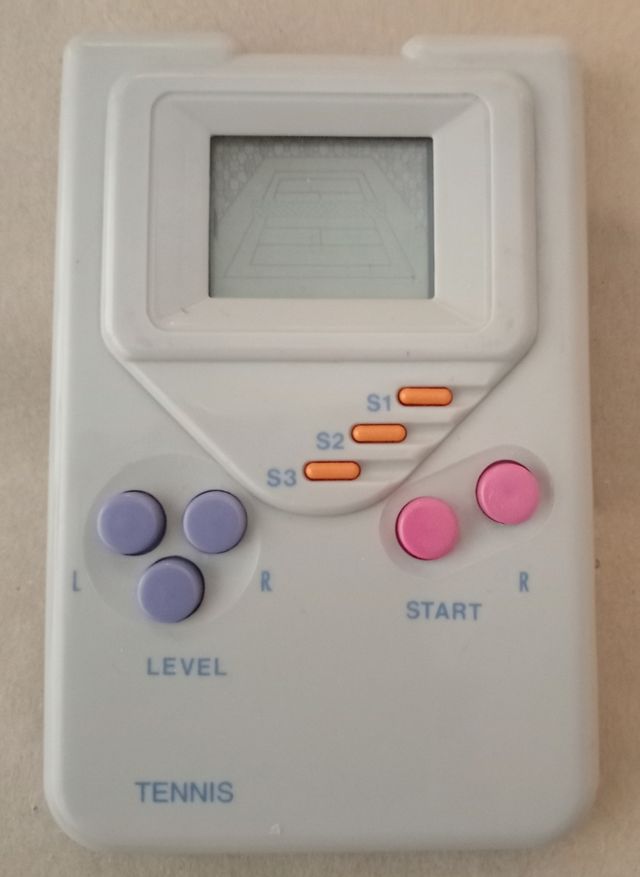 CONSOLA JUEGOS ELECTRÓNICOS TENIS