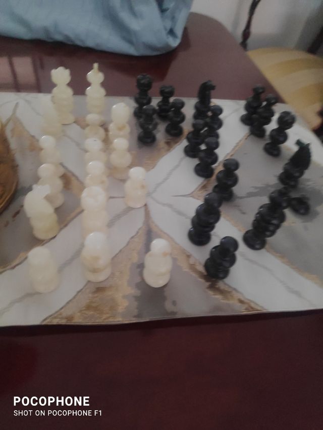 tablón mármol ajedrez