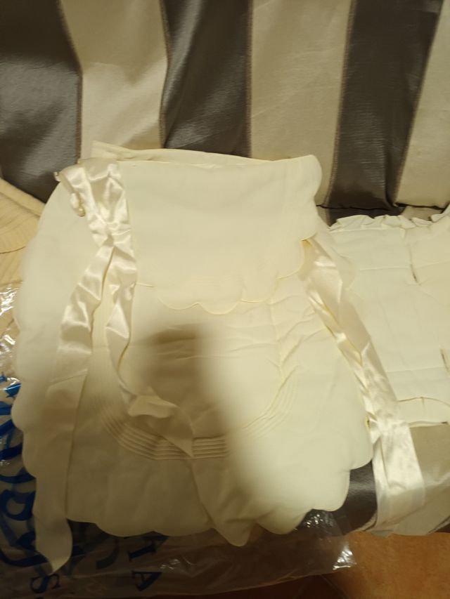 Colcha y funda para el cochecito del bebe