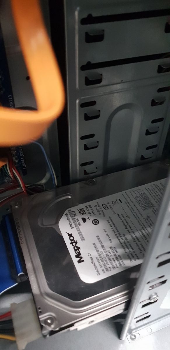 AMD Athlon X2, 2Gb ram DDR2, 160 Gb Hd