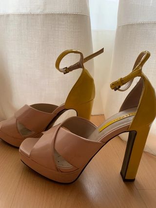 Zapatos de tacón