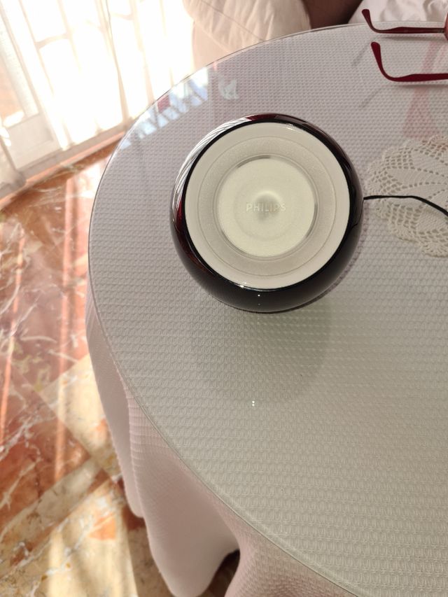 LÁMPARA CON LUCES DE COLORES