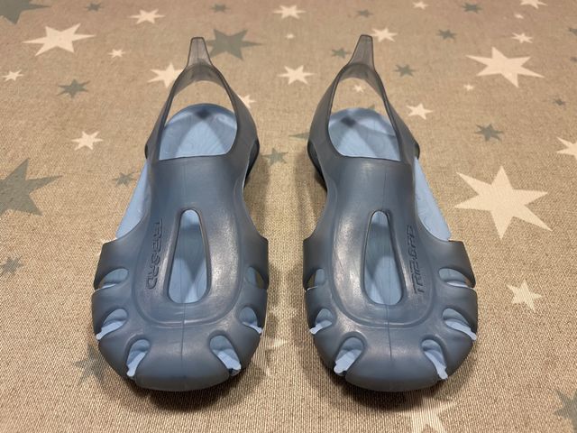 Escarpines Piscina Bebé Cangrejeras Decatlhon