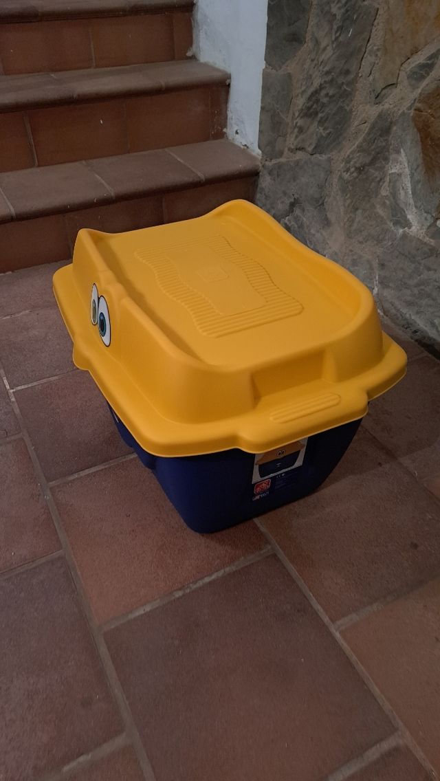 baules grande y pequeño