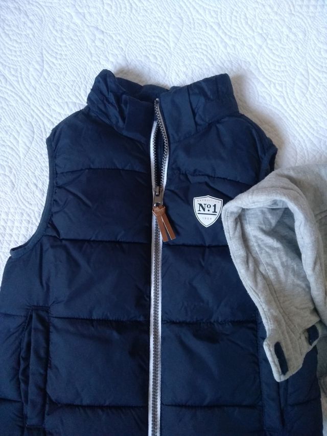 Chaleco Marino y gris