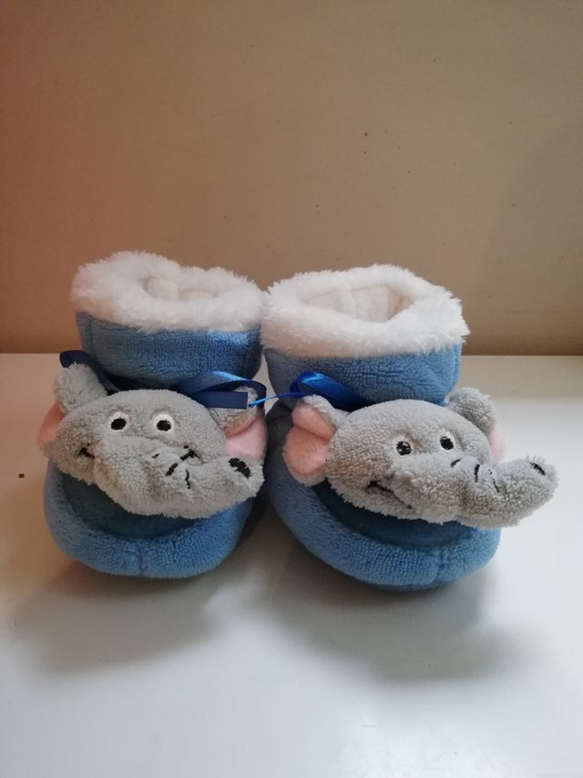 zapatillas pantunflas patucos de elefante