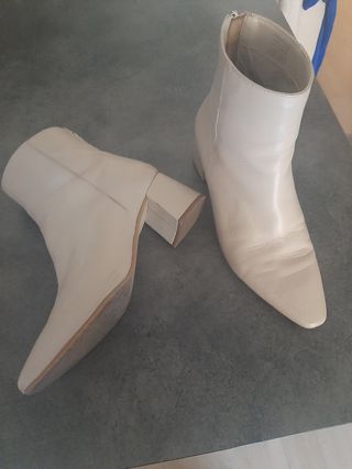 Botines de piel beig Mango T.38