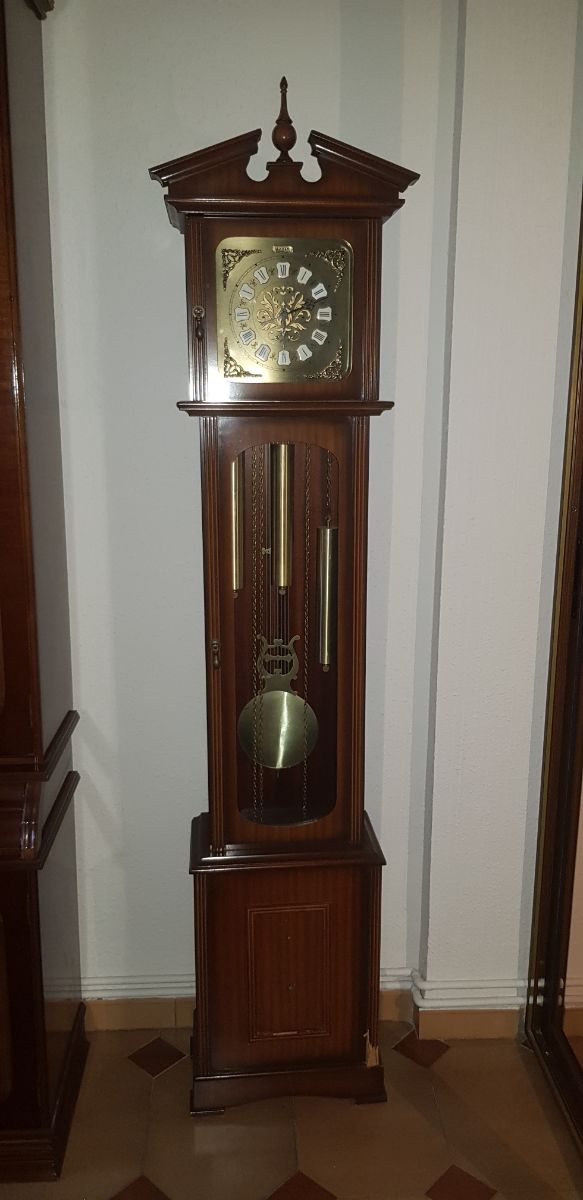 reloj en venta antiguo .