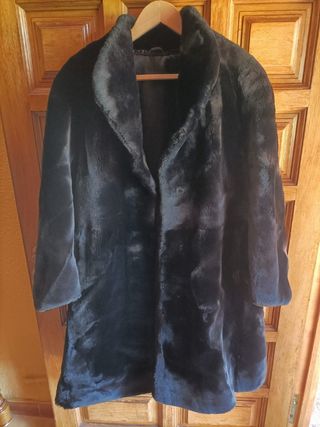 Abrigo de lomos de Mouton