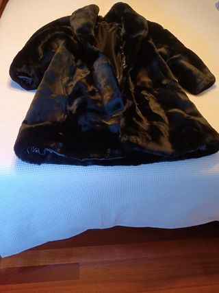 Abrigo de lomos de Mouton