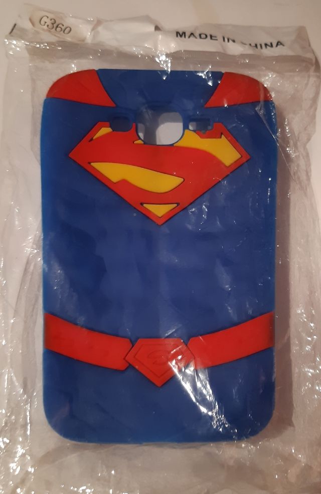 ESTRENAR FUNDAS DE MOVILES