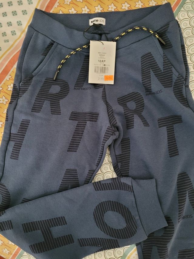 Pantalón chandal talla 12
