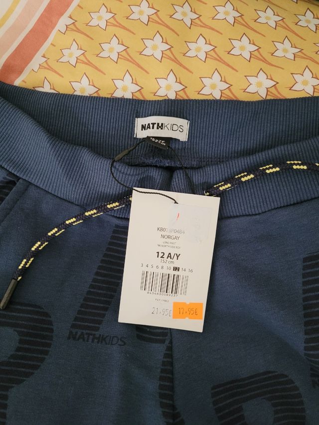 Pantalón chandal talla 12