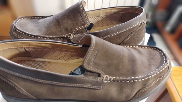 Zapato de ante Geox serie Respira