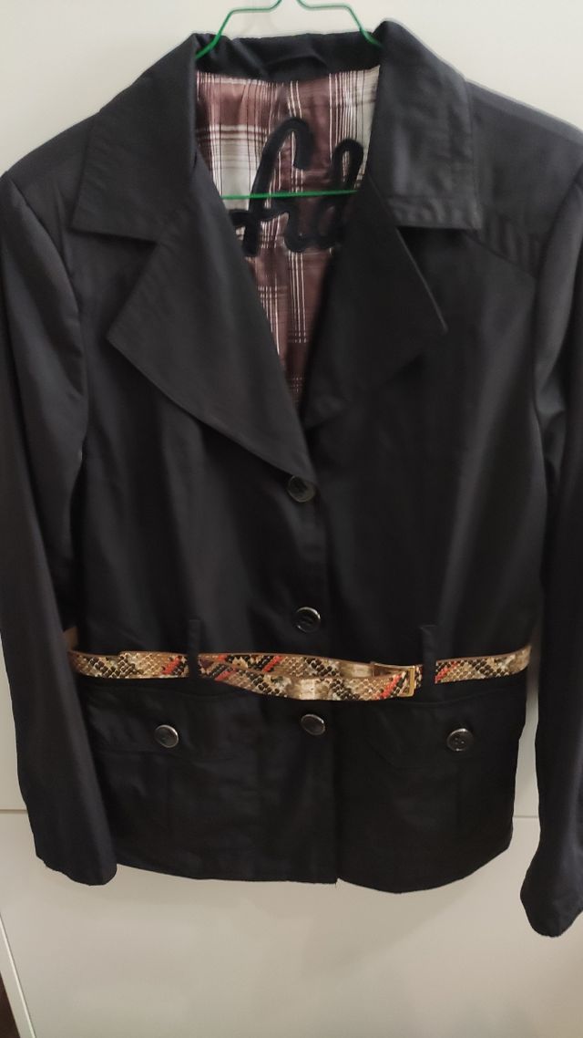 ZARA TRAFALUC TRENCA