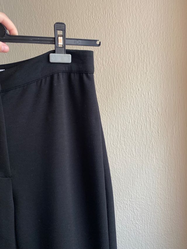 Pantalón negro - Mango