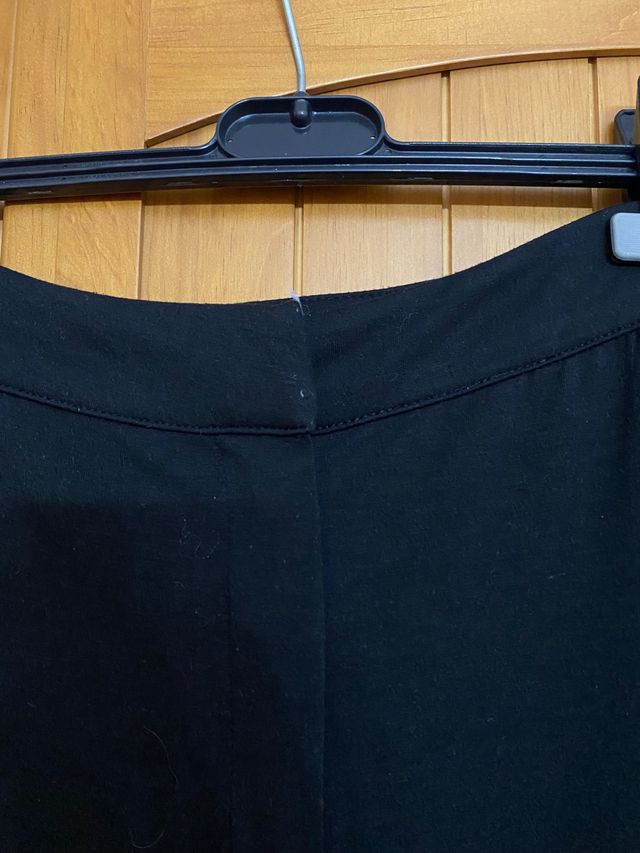 Pantalón negro - Mango