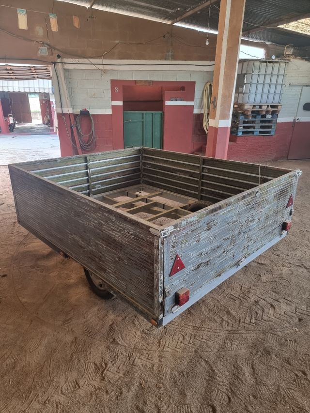 Remolke con documentación