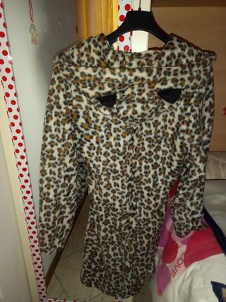vestiti da leoparda