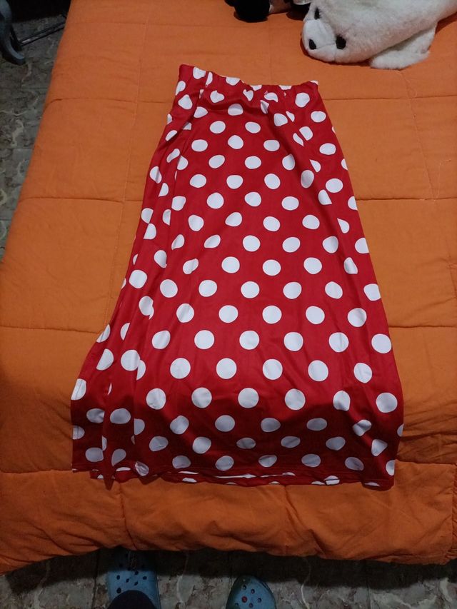 falda midi, regalo con cualquier otro producto