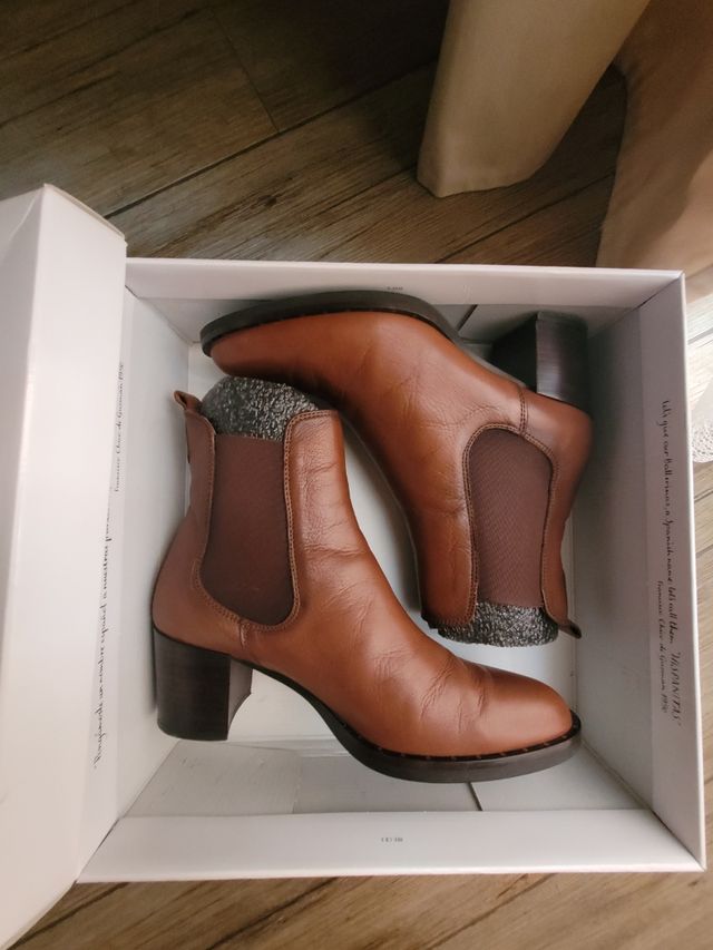 Botines de piel nuevos Hispanitas