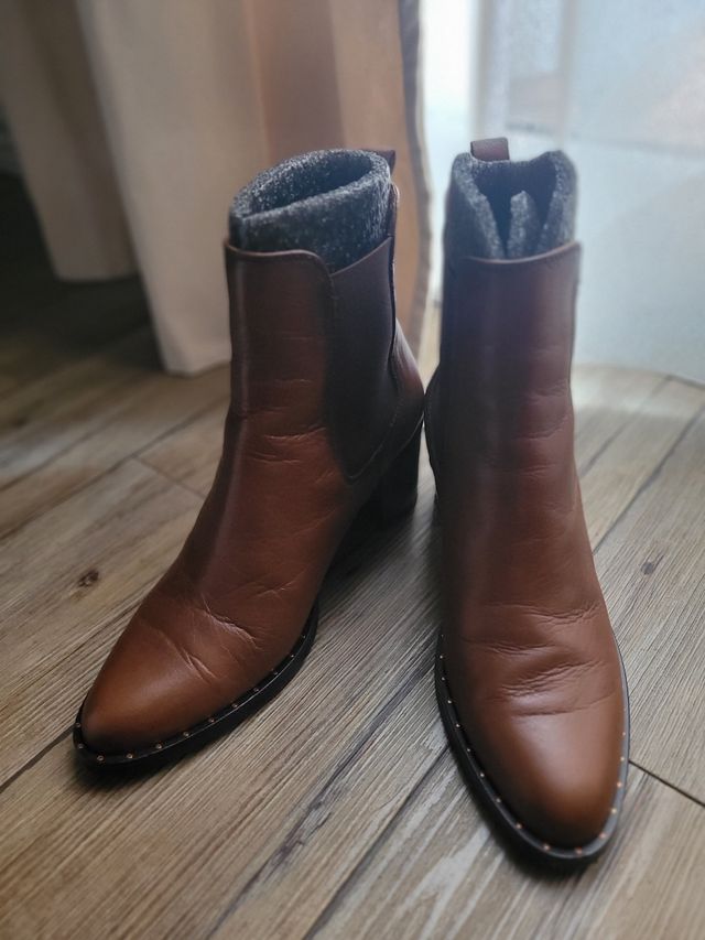 Botines de piel nuevos Hispanitas