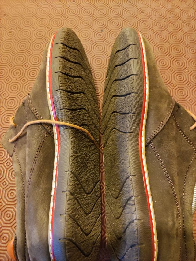 scarpe scamosciate perfette