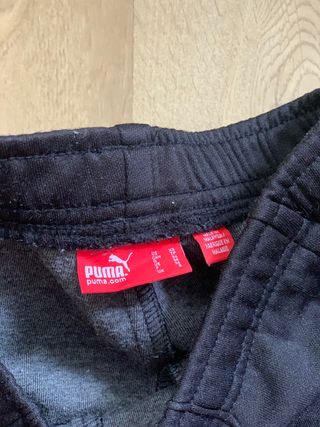Pantalones negros puma , talla xs 