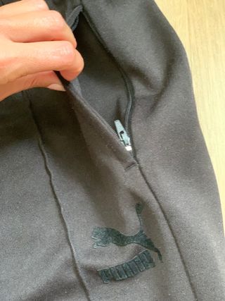 Pantalones negros puma , talla xs 
