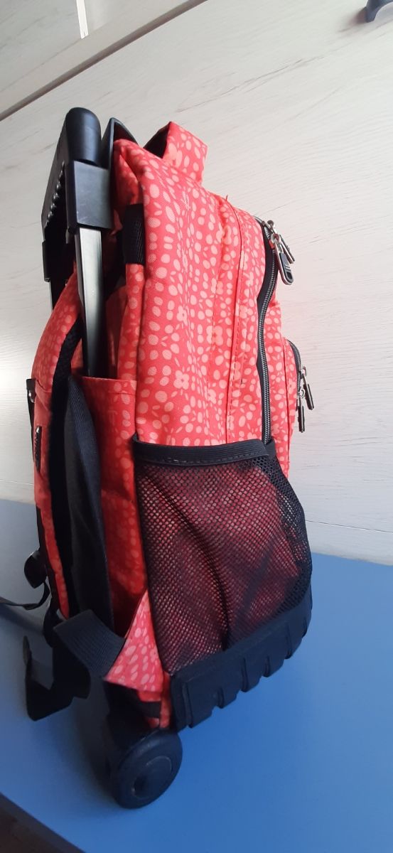 MOCHILA ESCOLAR TOTTO