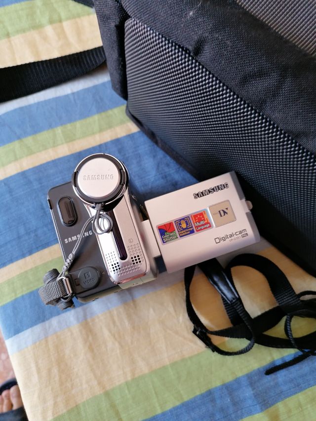 videocamera digitale Samsung VP-D351
